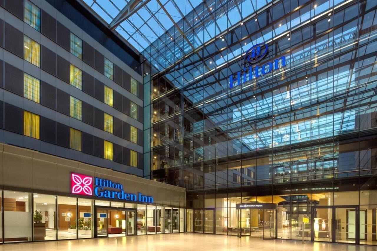 Hilton Garden Inn Frankfurt Airport Frankfurt am Main Bagian luar foto Hilton Garden Inn Frankfurt Airport