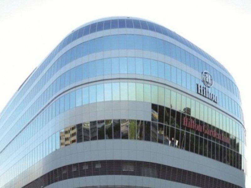 Hilton Garden Inn Frankfurt Airport Frankfurt am Main Bagian luar foto Hilton Garden Inn